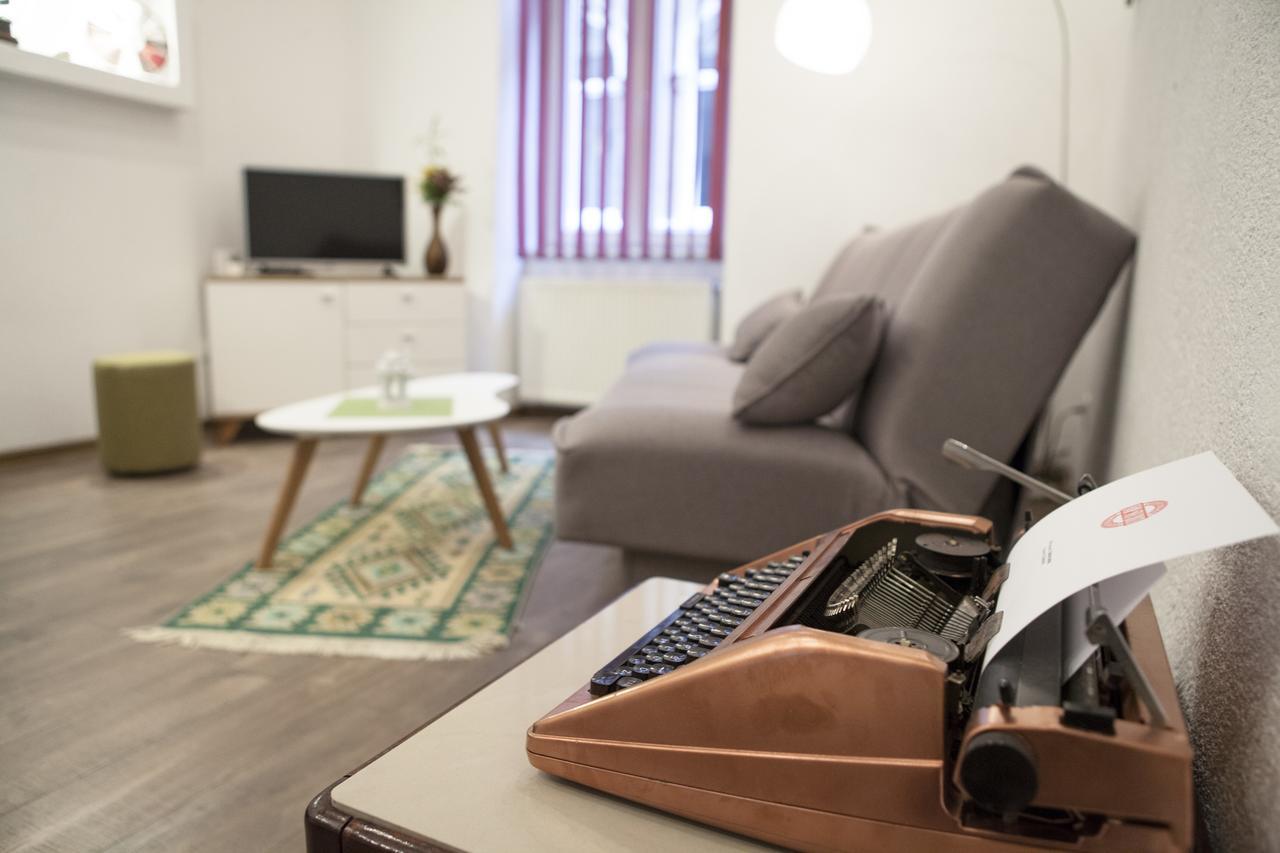 Apartment Center *
