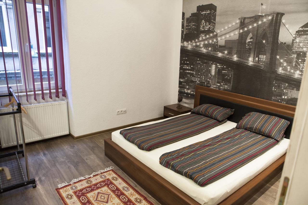 Apartment Center *